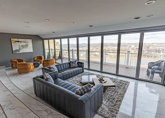 Luxury Living And Skyline Views At Our Grandview Retreat Apartment Pittsburgh