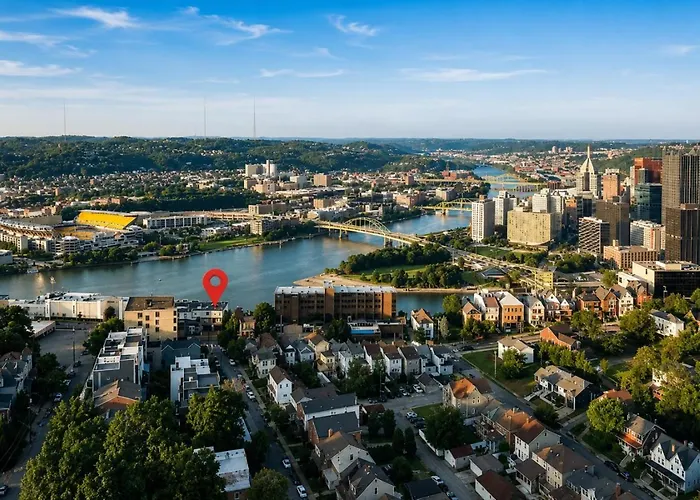 Luxury Living And Skyline Views At Our Grandview Retreat * Pittsburgh