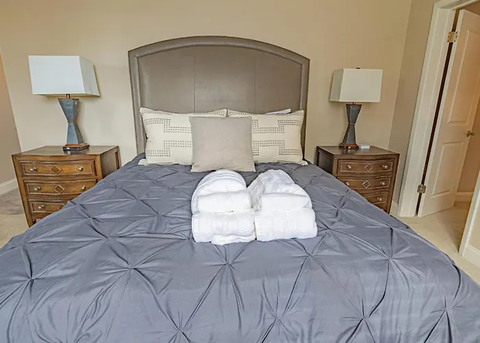 Luxury Living And Skyline Views At Our Grandview Retreat Pittsburgh