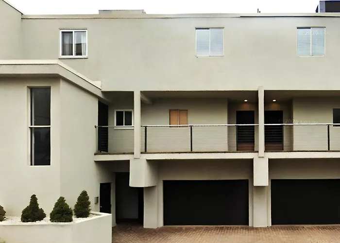 Luxury Living And Skyline Views At Our Grandview Retreat